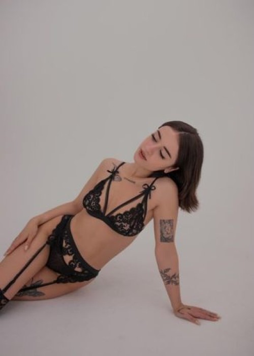 Проститутка Тэодора Тэодора